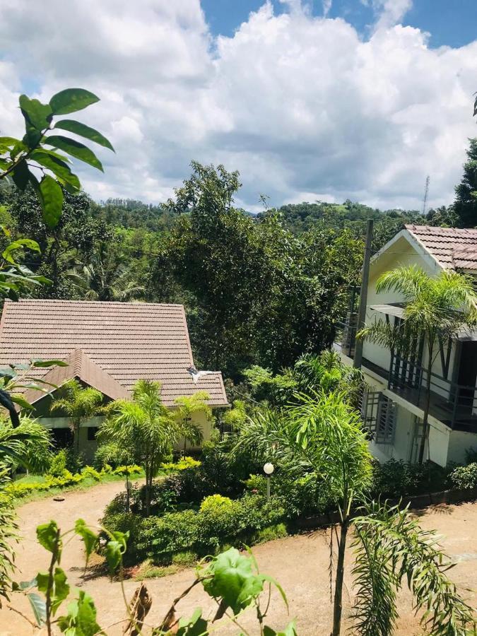 Letstay Vythiri Hill Palace Exterior photo